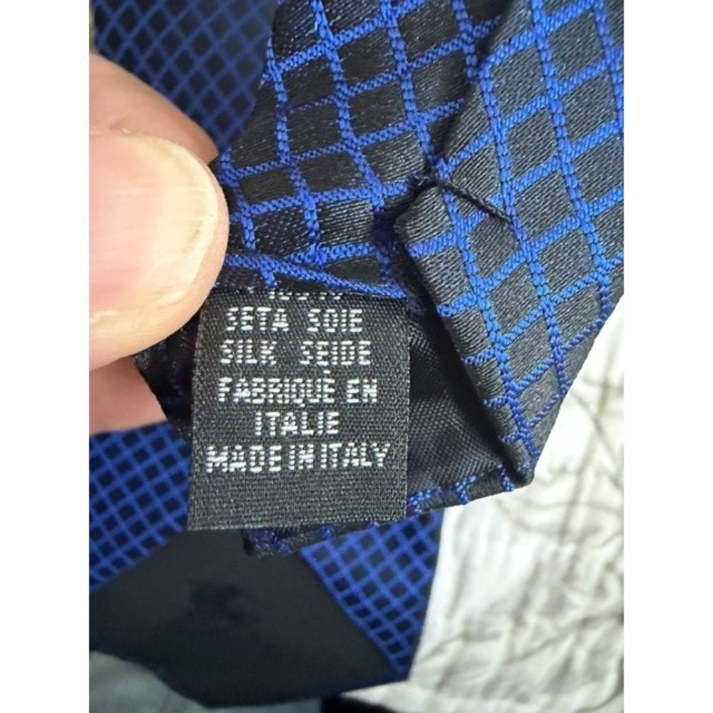 Burberry of London Mens Silk Tie Blue Black Diamond Grid Geometric Wide Italy - Picture 5 of 5